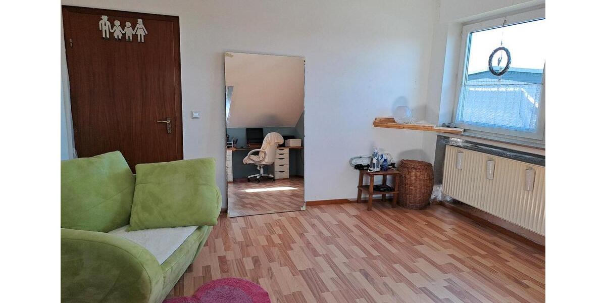 Zimmer frei in netter Haus-WG Ü40 1 zimmer