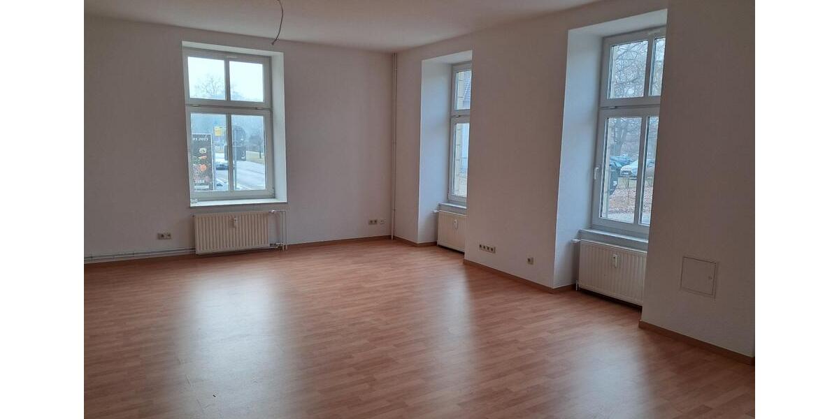 Erdgeschoßwohnung Ludwigslust - 3.5 Zimmer, 90 m&sup2;, 692&euro; | Angebot:25264635