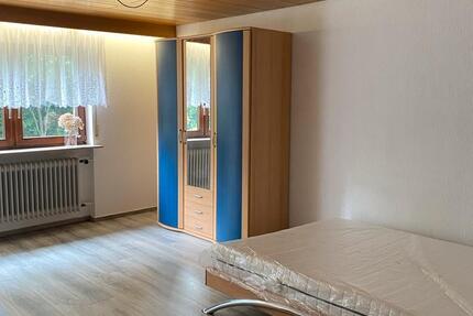 Wohnen auf Zeit Bad Dürrheim - 1 Zimmer, 100 m&sup2;, 420&euro; | Angebot:24806889