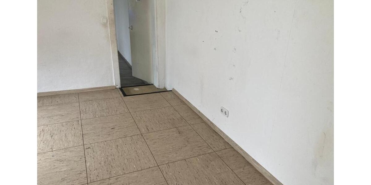 Erdgeschoßwohnung Seesen - 2 Zimmer, 40 m&sup2;, 300&euro; | Angebot:26462411