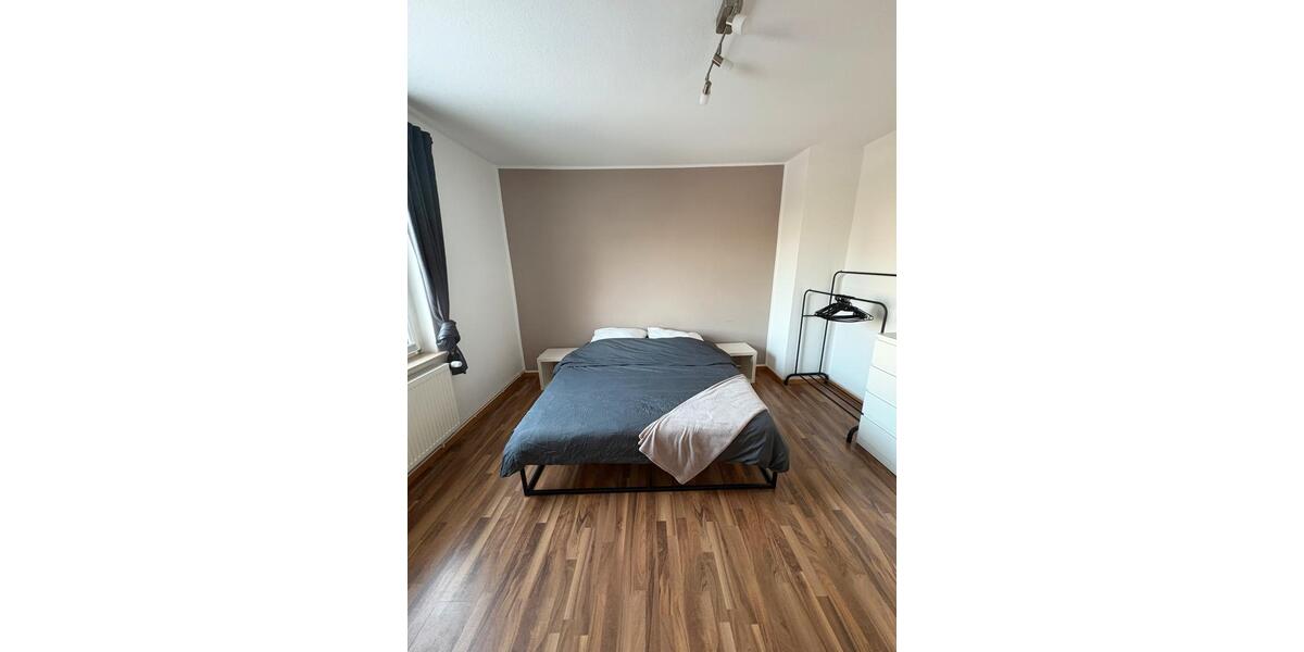 Wohnen auf Zeit Hannover Döhren-Wülfel - 2 Zimmer, 52 m&sup2;, 150&euro; | Angebot:24755405