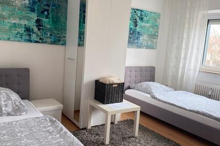 Wohnung München Thalkirchen-Obersendling-Forstenried-Fürstenried-S - 4 Zimmer, 70 m&sup2;, 3.700&euro; | Angebot:24312239
