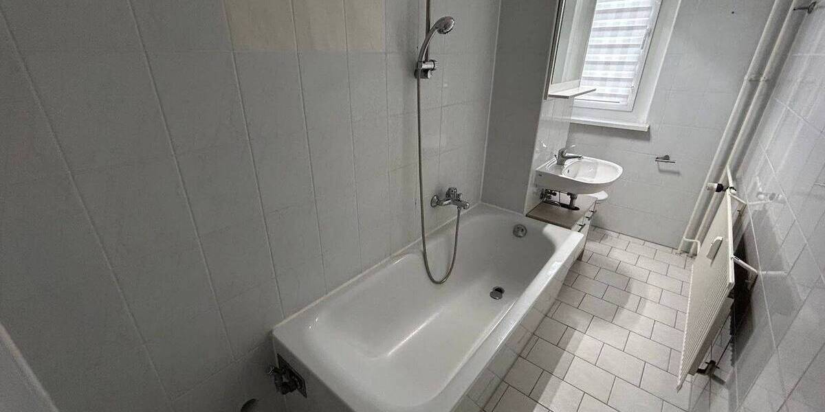 Etagenwohnung Aschersleben - 2 Zimmer, 50 m&sup2;, 294&euro; | Angebot:26816846