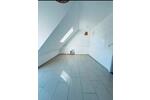 Dachgeschoßwohnung Ditzingen - 3.5 Zimmer, 85 m&sup2;, 1.200&euro; | Angebot:26603214