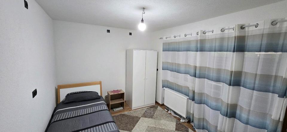 Erdgeschoßwohnung Giengen an der Brenz - 1 Zimmer, 90 m&sup2;, 430&euro; | Angebot:24982581