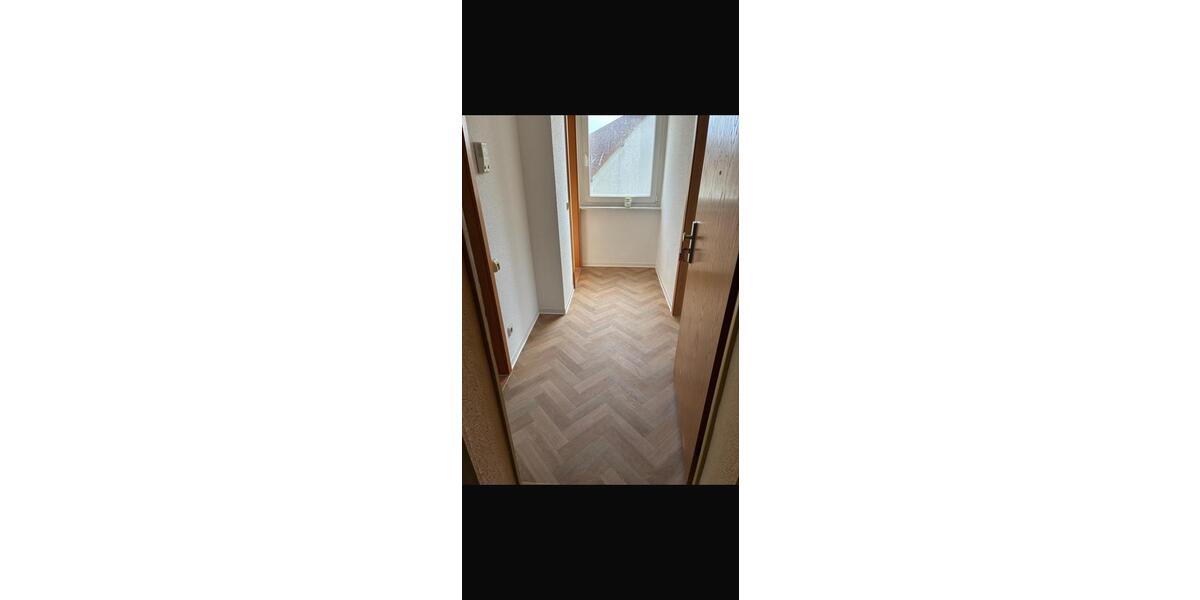 Etagenwohnung Körner - 2 Zimmer, 50 m&sup2;, 270&euro; | Angebot:26357364