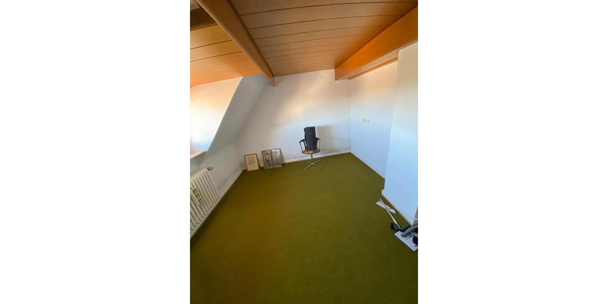 Dachgeschoßwohnung Offenbach am Main Bieberer Berg - 2 Zimmer, 43 m&sup2;, 600&euro; | Angebot:26646555