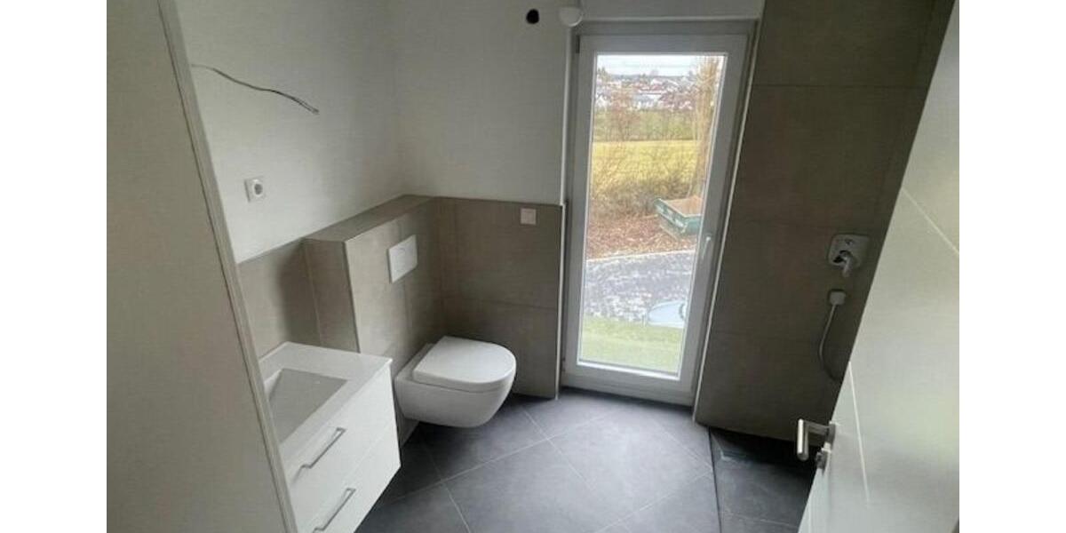 Doppelhaushälfte Montabaur - 5 Zimmer, 130 m&sup2;, 1.690&euro; | Angebot:25280854