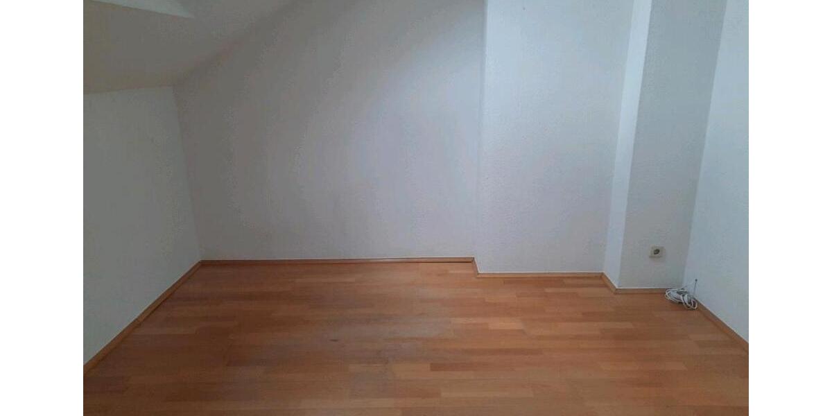 Wohnen auf Zeit Dortmund Hombruch - 6 Zimmer, 132 m&sup2;, 320&euro; | Angebot:26417871