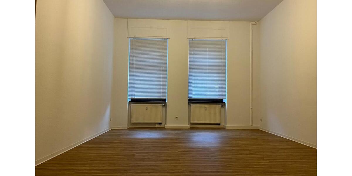 Erdgeschoßwohnung Pößneck - 1 Zimmer, 41 m&sup2;, 250&euro; | Angebot:25887626