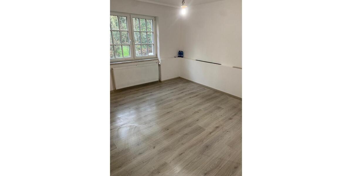 Erdgeschoßwohnung Sankt Wendel - 6 Zimmer, 98 m&sup2;, 900&euro; | Angebot:26272119