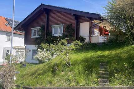 Haus Ehringshausen-Daubhausen Daubhausen - 5 Zimmer, 127 m&sup2;, 1.200&euro; | Angebot:26748607