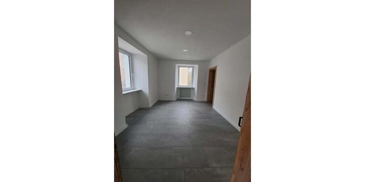 Einfamilienhaus in Saffig Altbau trifft Moderne 4.5 zimmer