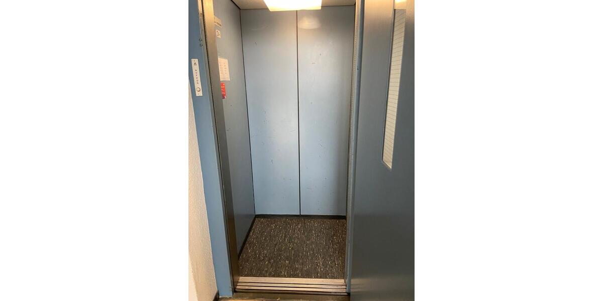 Etagenwohnung Osterburken - 5 Zimmer, 160 m&sup2;, 1.300&euro; | Angebot:26089148