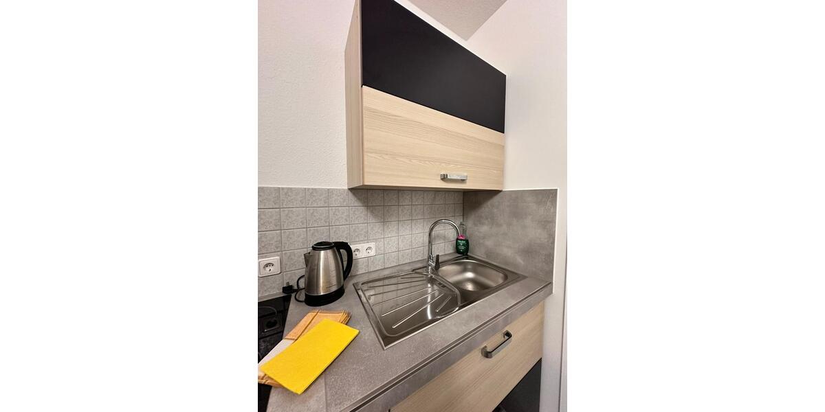 Wohnen auf Zeit Borsdorf - 4 Zimmer, 160 m&sup2;, 25&euro; | Angebot:22953458