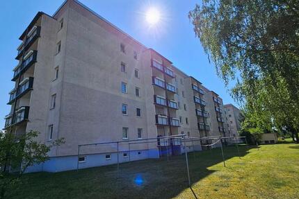 Wohnung Welzow - 3 Zimmer, 62 m&sup2;, 323&euro; | Angebot:25918274