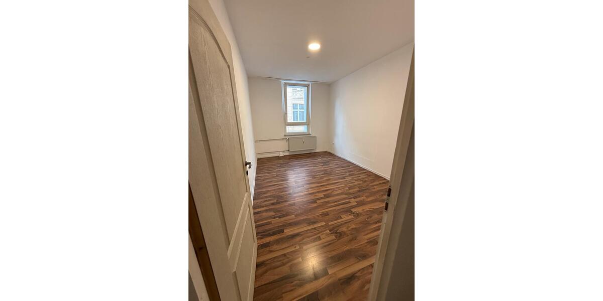 Wohnen auf Zeit Duisburg Rheinhausen - 3 Zimmer, 15 m&sup2;, 415&euro; | Angebot:25282538