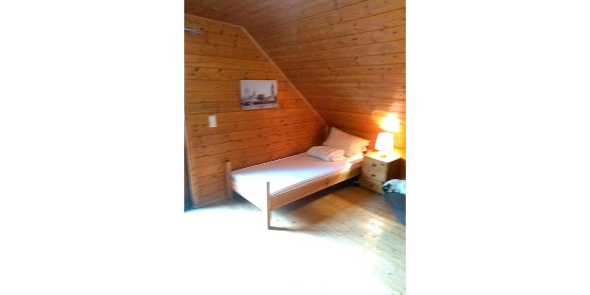 Wohnen auf Zeit Kaiserslautern Einsiedlerhof - 5 Zimmer, 16 m&sup2;, 390&euro; | Angebot:15540039