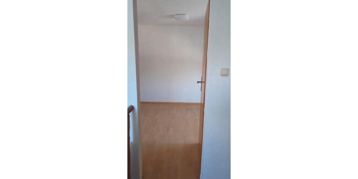 Maisonettenwohnung Eschwege - 3 Zimmer, 65 m&sup2;, 365&euro; | Angebot:26630976