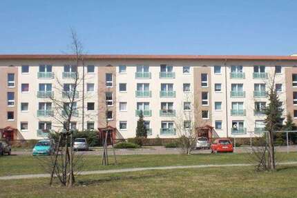 Wohnung zum Mieten in Hoyerswerda 302 € 58.13 m²