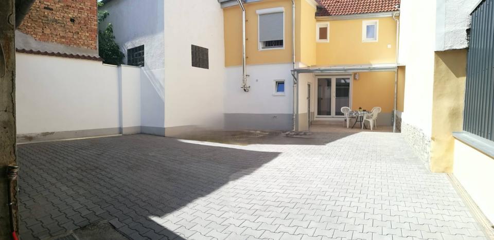 Einfamilienhaus Saulheim - 5 Zimmer, 100 m&sup2;, 1.100&euro; | Angebot:24679674