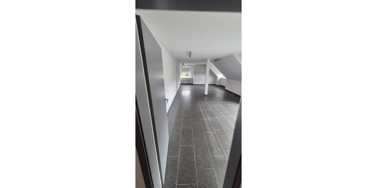 Maisonettenwohnung Olpe - 3 Zimmer, 140 m&sup2;, 1.550&euro; | Angebot:25171822