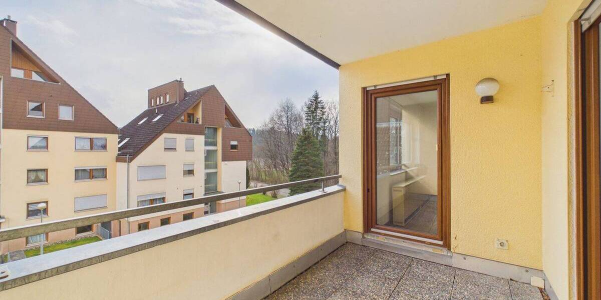 Etagenwohnung Ellwangen (Jagst) Ellwangen - 3 Zimmer, 85 m&sup2;, 870&euro; | Angebot:26600816