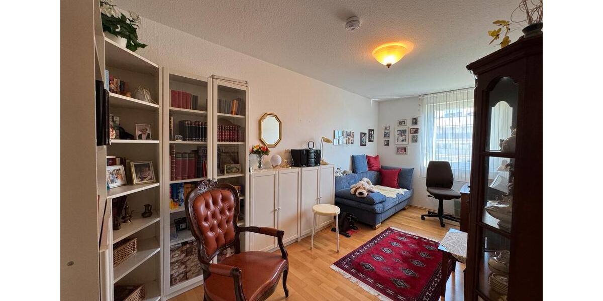 Etagenwohnung Wiesbaden Klarenthal - 3 Zimmer, 93 m&sup2;, 1.350&euro; | Angebot:26656469
