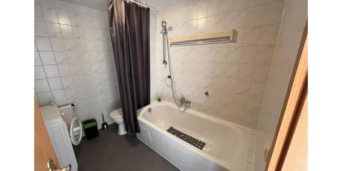 Dachgeschoßwohnung Hohenstein-Ernstthal Ernstthal - 2 Zimmer, 48 m&sup2;, 419&euro; | Angebot:26648968