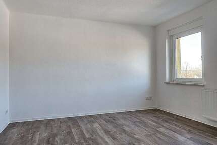 Wohnung Hartha - 3 Zimmer, 71 m&sup2;, 440&euro; | Angebot:24990052