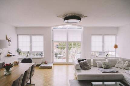 Wohnung Hanau - 4 Zimmer, 140 m&sup2;, 1.800&euro; | Angebot:25751268