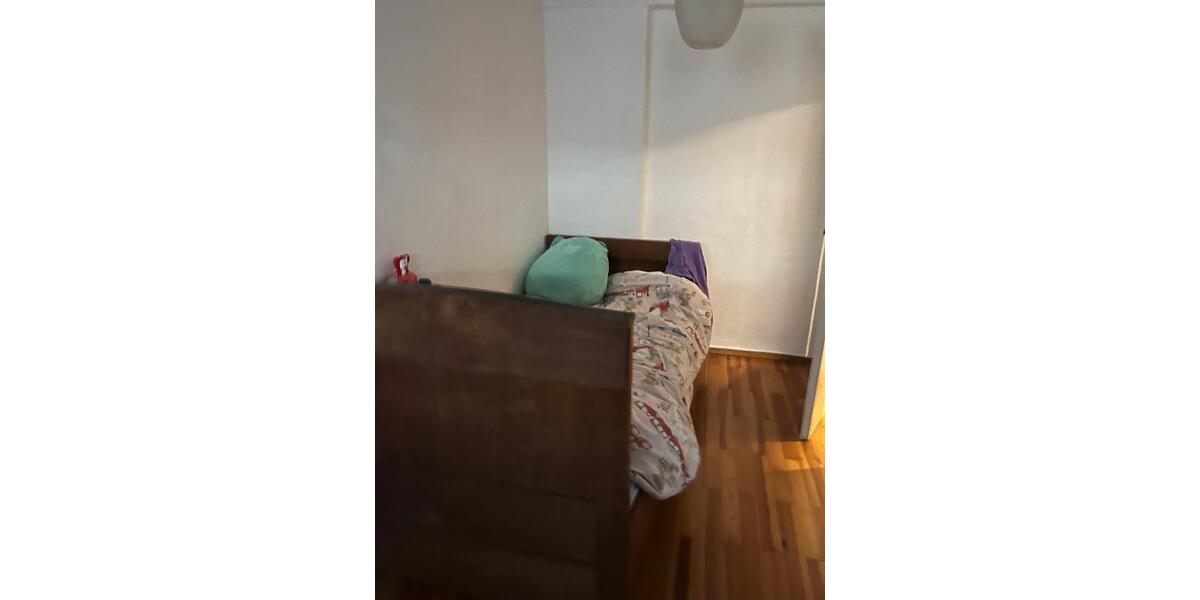 Wohnen auf Zeit Bamberg Am Bruderwald - 6 Zimmer, 130 m&sup2;, 280&euro; | Angebot:26127650