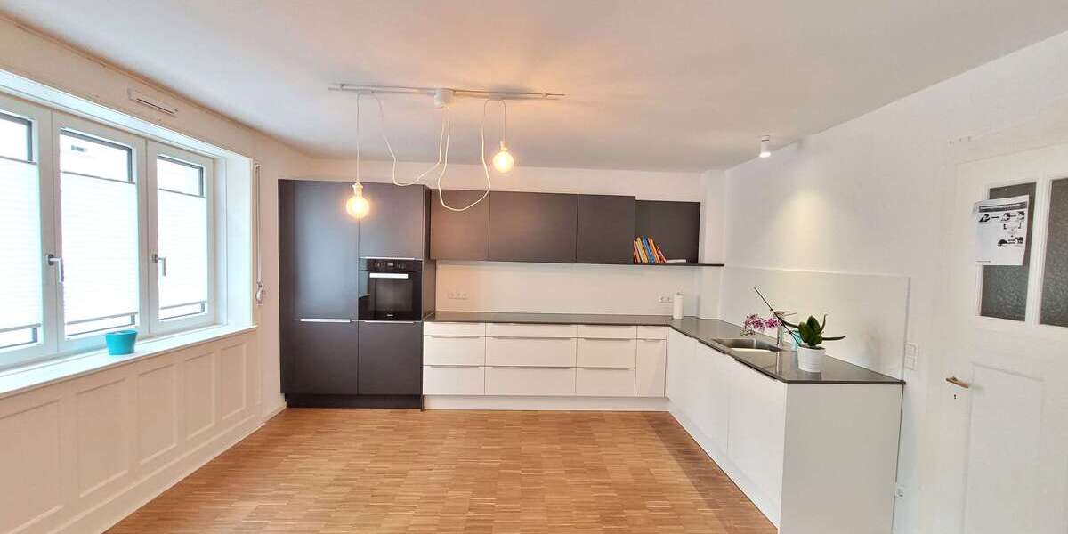 Wohnung zum Mieten in Stuttgart 1.490 € 100 m² 3 zimmer