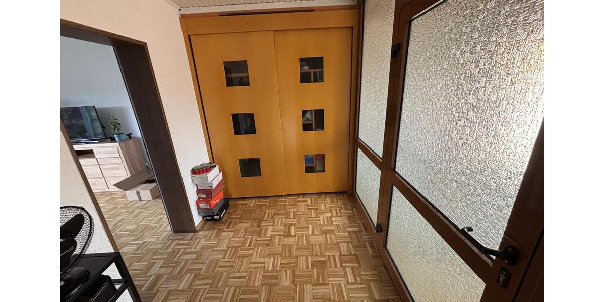 Etagenwohnung Schierling - 3 Zimmer, 88 m&sup2;, 800&euro; | Angebot:24816208