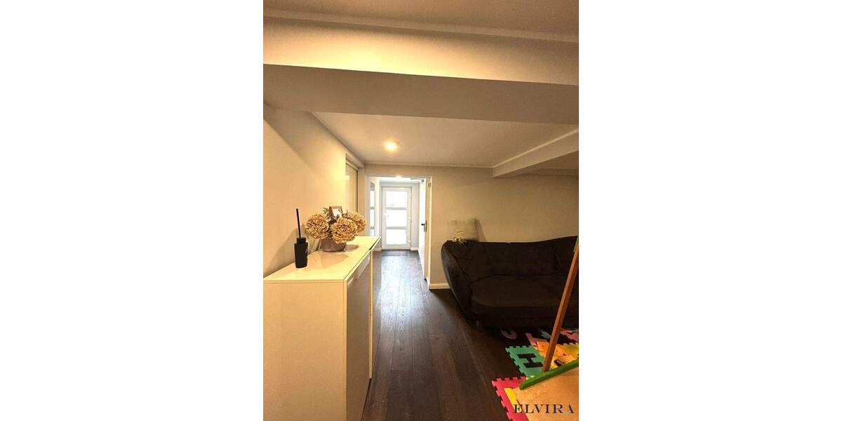 Reihenendhaus Grünwald - 5 Zimmer, 172 m&sup2;, 5.590&euro; | Angebot:23982535