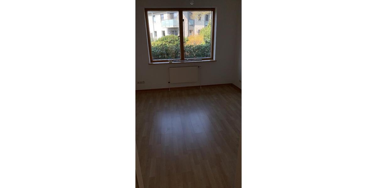 Erdgeschoßwohnung Jübek - 4 Zimmer, 85 m&sup2;, 680&euro; | Angebot:23521030
