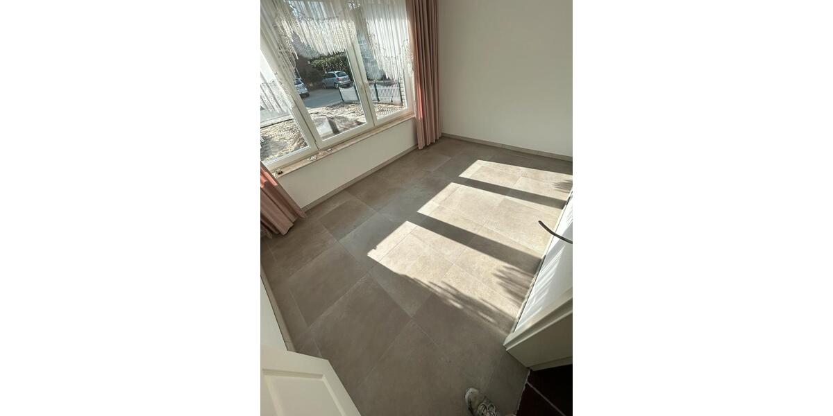 Erdgeschoßwohnung Wildeshausen - 5 Zimmer, 186 m&sup2;, 1.500&euro; | Angebot:25853411