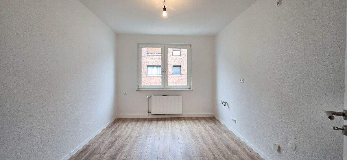 Frisch renoviert: 2 Zimmer Wohnung in zentraler Lage in Wattenscheid 2 zimmer