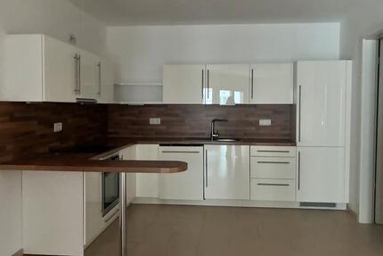 Wohnung Frankfurt am Main Mitte-Nord - 2 Zimmer, 84 m&sup2;, 1.465&euro; | Angebot:24436008