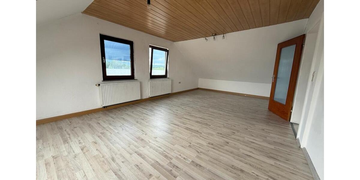 Dachgeschoßwohnung Gaildorf - 2 Zimmer, 60 m&sup2;, 500&euro; | Angebot:21660358