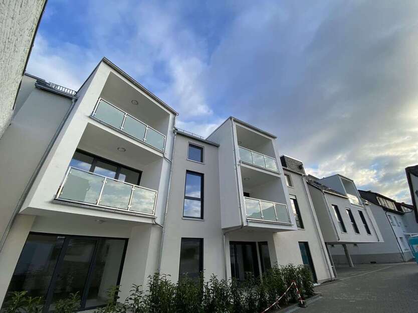 Wohnung zum Mieten in Neu-Isenburg 1.945 € 125 m²