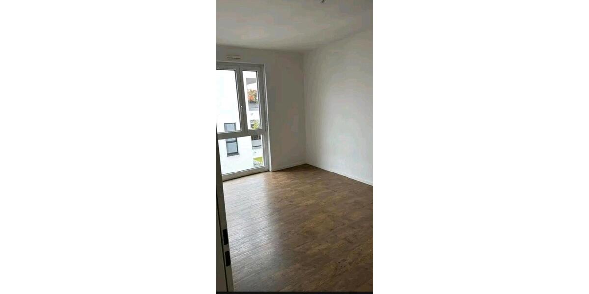Maisonettenwohnung Bonn Tannenbusch - 3 Zimmer, 118 m&sup2;, 1.410&euro; | Angebot:25635907