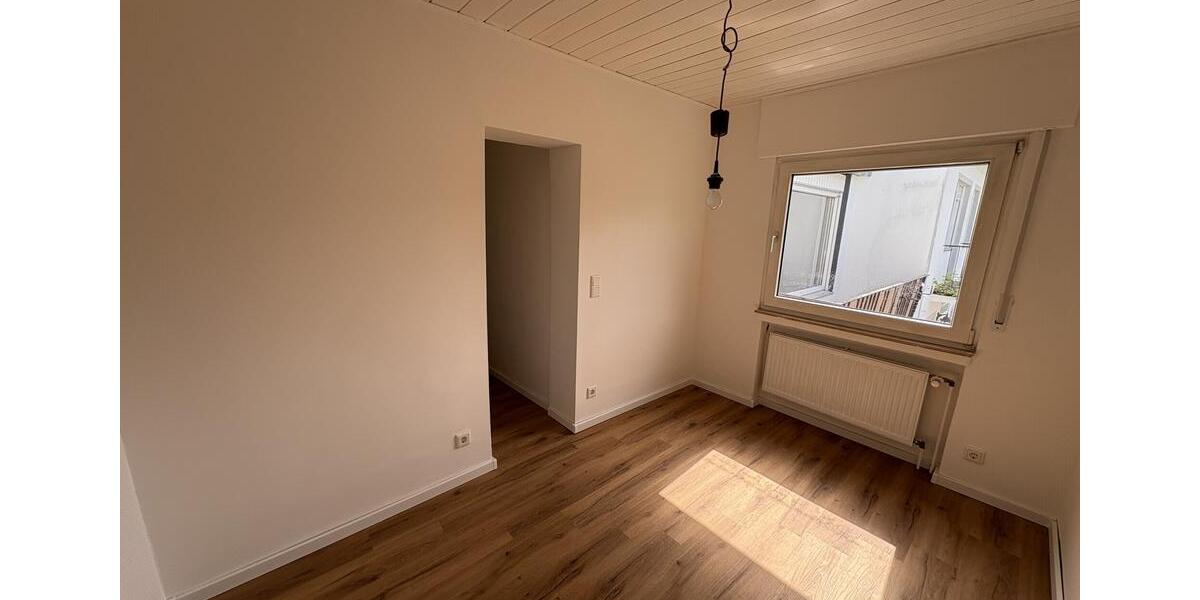 Dachgeschoßwohnung Rheine Altenrheine - 5 Zimmer, 80 m&sup2;, 750&euro; | Angebot:25438686