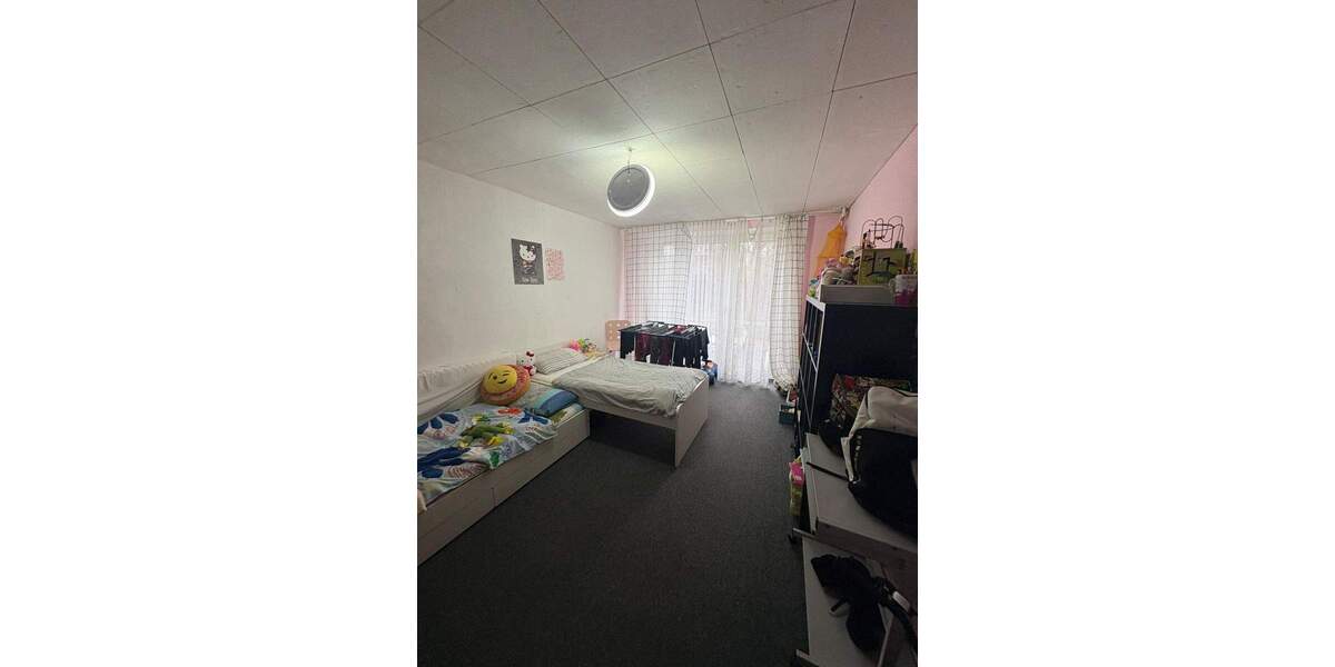 Etagenwohnung Krefeld Stadtmitte - 3 Zimmer, 78 m&sup2;, 680&euro; | Angebot:25095918