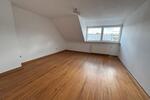 Dachgeschoßwohnung Ensdorf - 3 Zimmer, 77 m&sup2;, 580&euro; | Angebot:26234422