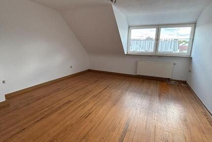 Wohnung Ensdorf - 3 Zimmer, 77 m&sup2;, 580&euro; | Angebot:26234422