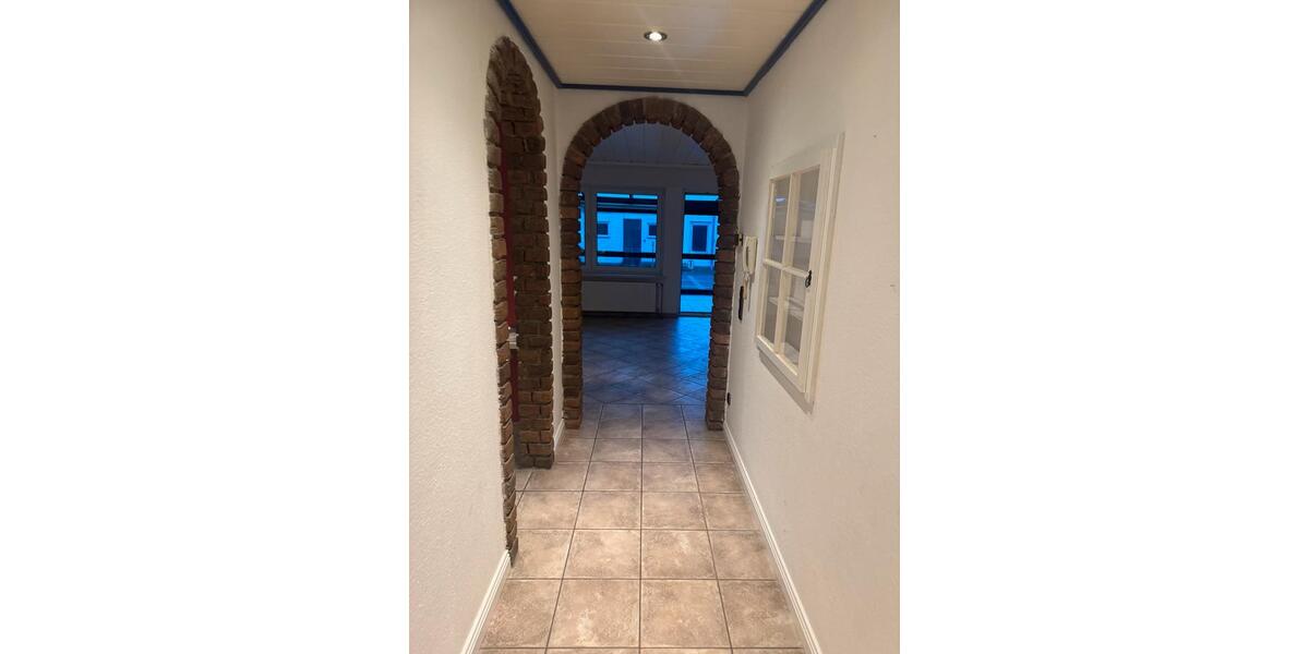 4-Zimmer-Wohnung mit Terrasse & Garage – Bergheim-Zieverich 4 zimmer