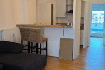 ETW in Rgb zu vermieten. 1-2 Pers, Penthouse, 2 Balkone 2 zimmer