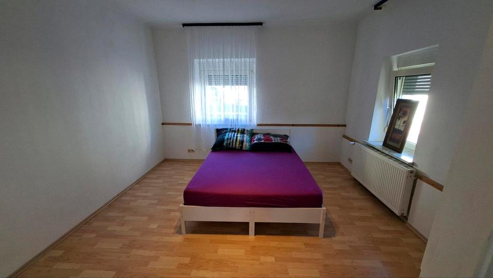 Erdgeschoßwohnung Ramstein-Miesenbach Miesenbach - 2 Zimmer, 90 m&sup2;, 1.800&euro; | Angebot:25841248