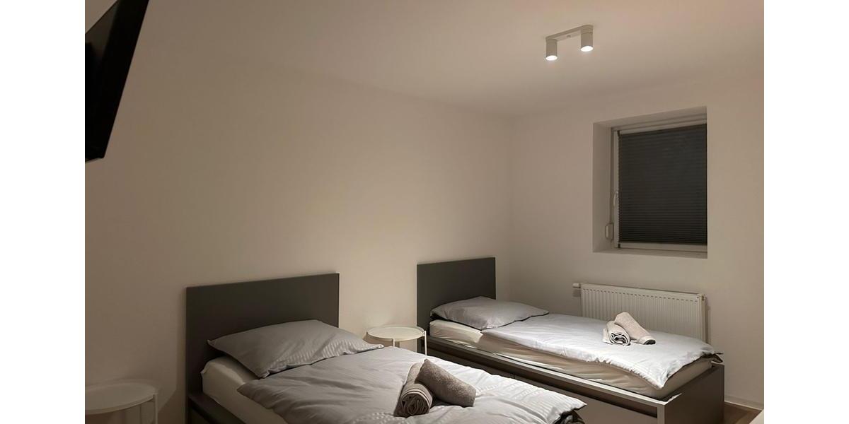 Wohnen auf Zeit Altbach - 5 Zimmer, 150 m&sup2;, 3.980&euro; | Angebot:26213591